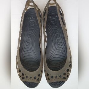 CROCS Women's Brown Flats Size 9